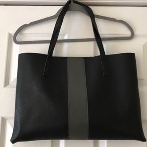 Vegan leather tote bag
